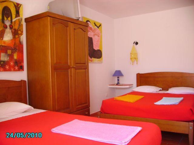 Casa Amarela Hotell Vila Nova de Milfontes Eksteriør bilde