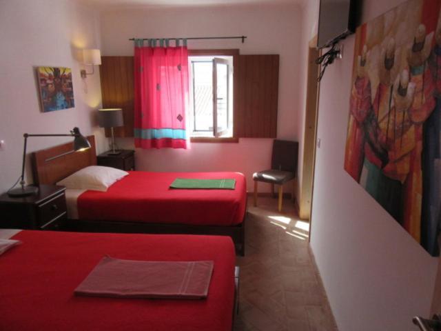Casa Amarela Hotell Vila Nova de Milfontes Eksteriør bilde